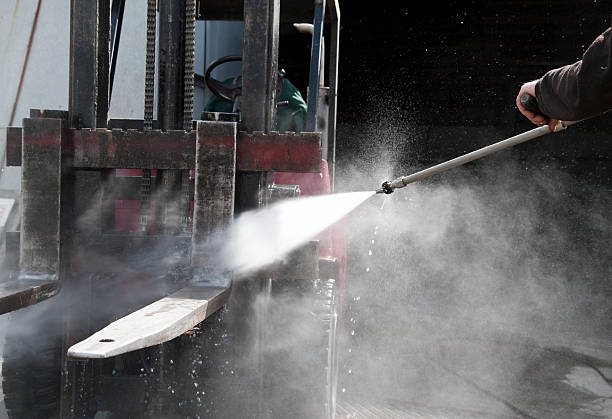 Best Playground Equipment Cleaning  in Weleetka, OK